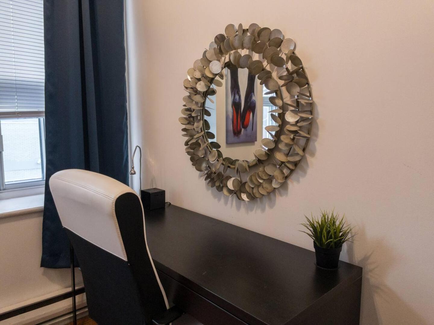 Perfect For Groups Big Livingroom 2 Backyard 3Br Μόντρεαλ Εξωτερικό φωτογραφία